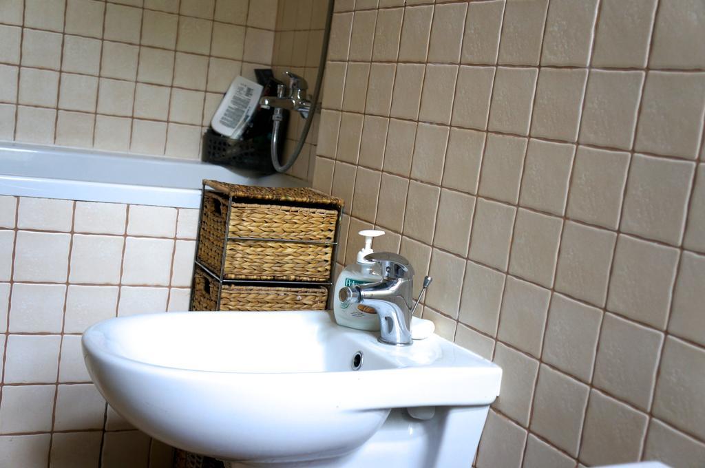 90 Sq.m. In Centre Of Butas
